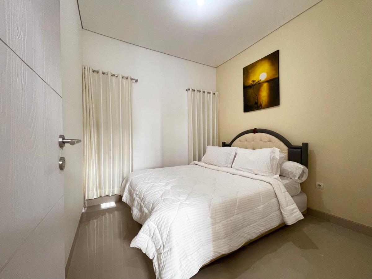 Yuna Private Guesthouse - Housity