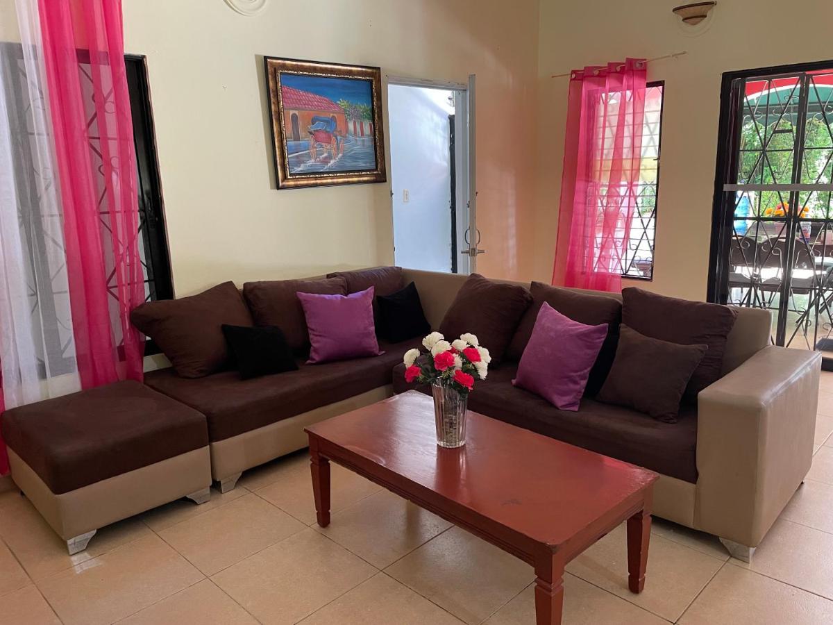 Hacienda De La Bahia - Housity