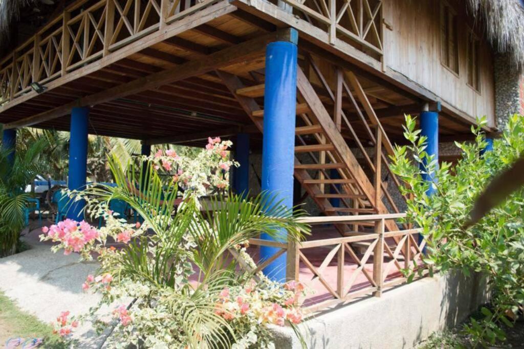 Cabaña en las playas de San Bernardo del viento - Housity