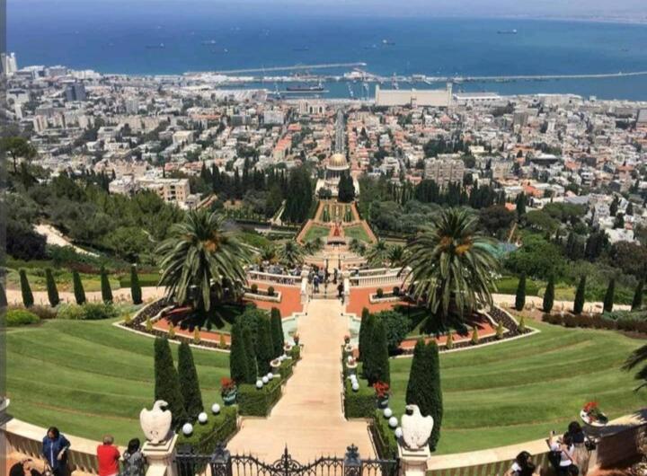 magical apartment close to the Baha'i Gardens - Housity