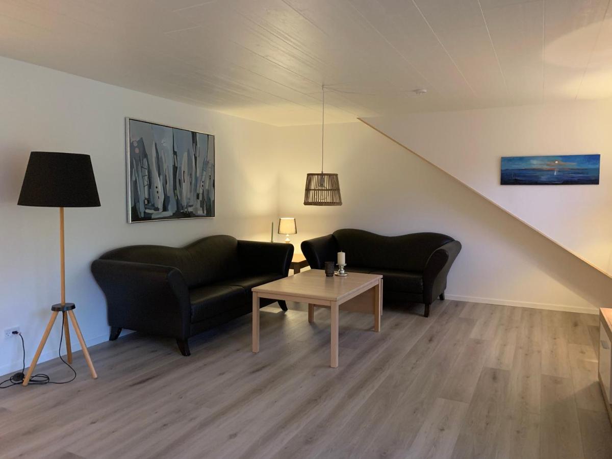 Suitetrails - Spacious Apartment on N.P.Gøta 8a, Klaksvik
