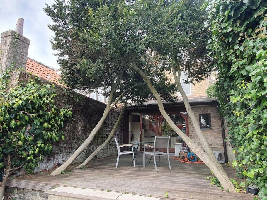 Huize La Passion vacationhouse 10 min walk from the sea - Housity