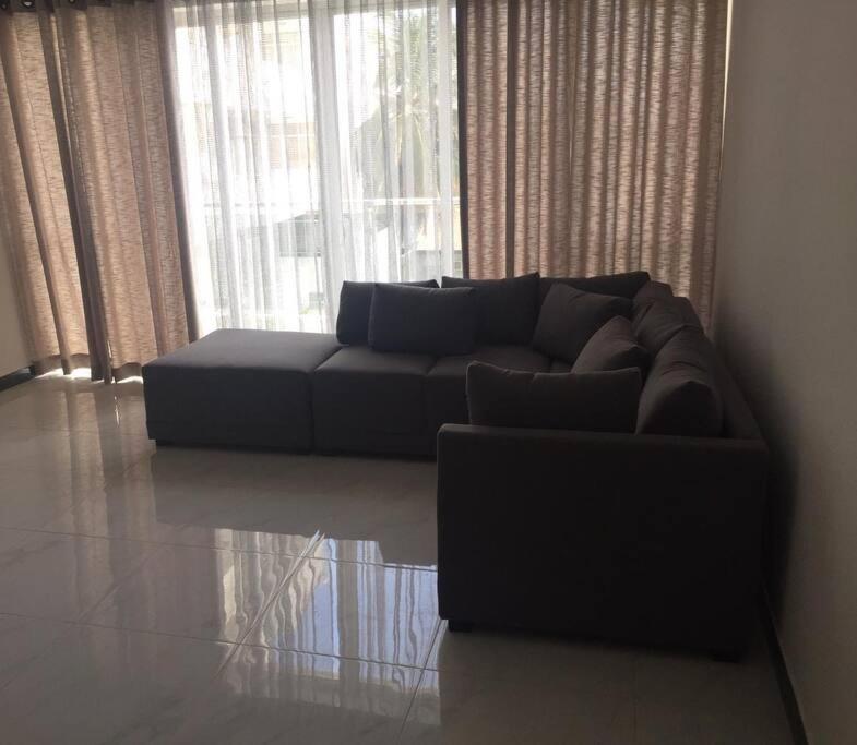 Modern luxury Condo,3 bedroom and 3 bathrooms - Housity