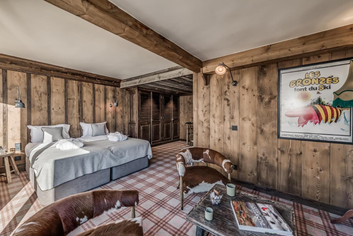 Coin salon dans l'établissement Hotel & Spa Le Val d'Isère