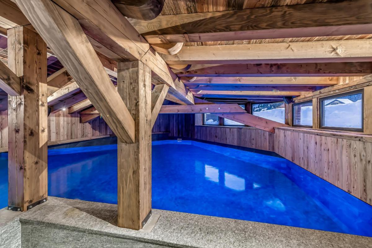 Piscine de l'établissement Hotel & Spa Le Val d'Isère ou située à proximité