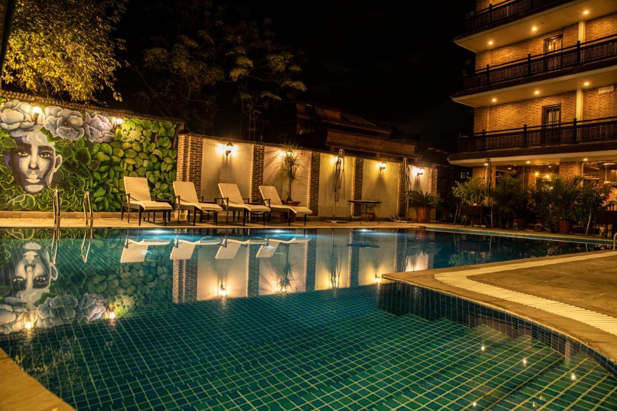 Hotel Bhadgaon - Housity
