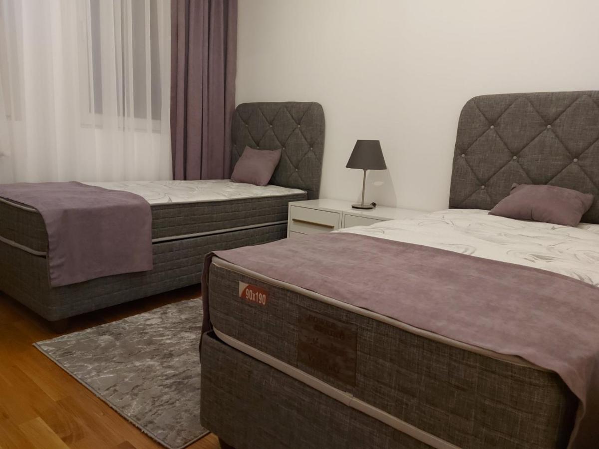 Suitetrails - Luxury Apartment IVA II