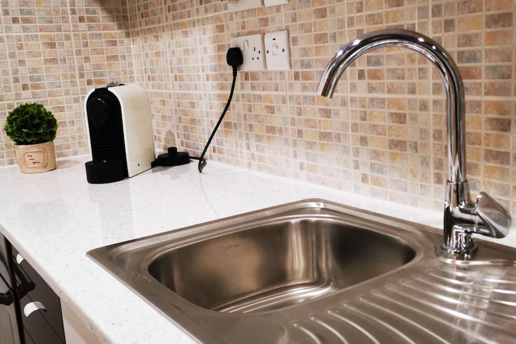 Suitetrails - Pretty and quiet studio, with wifi and parking