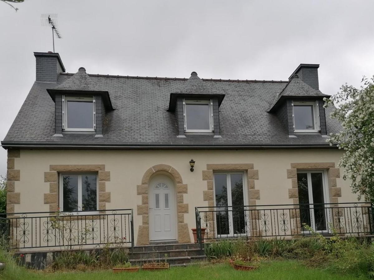 Jolie maison PLELAUFF - Housity