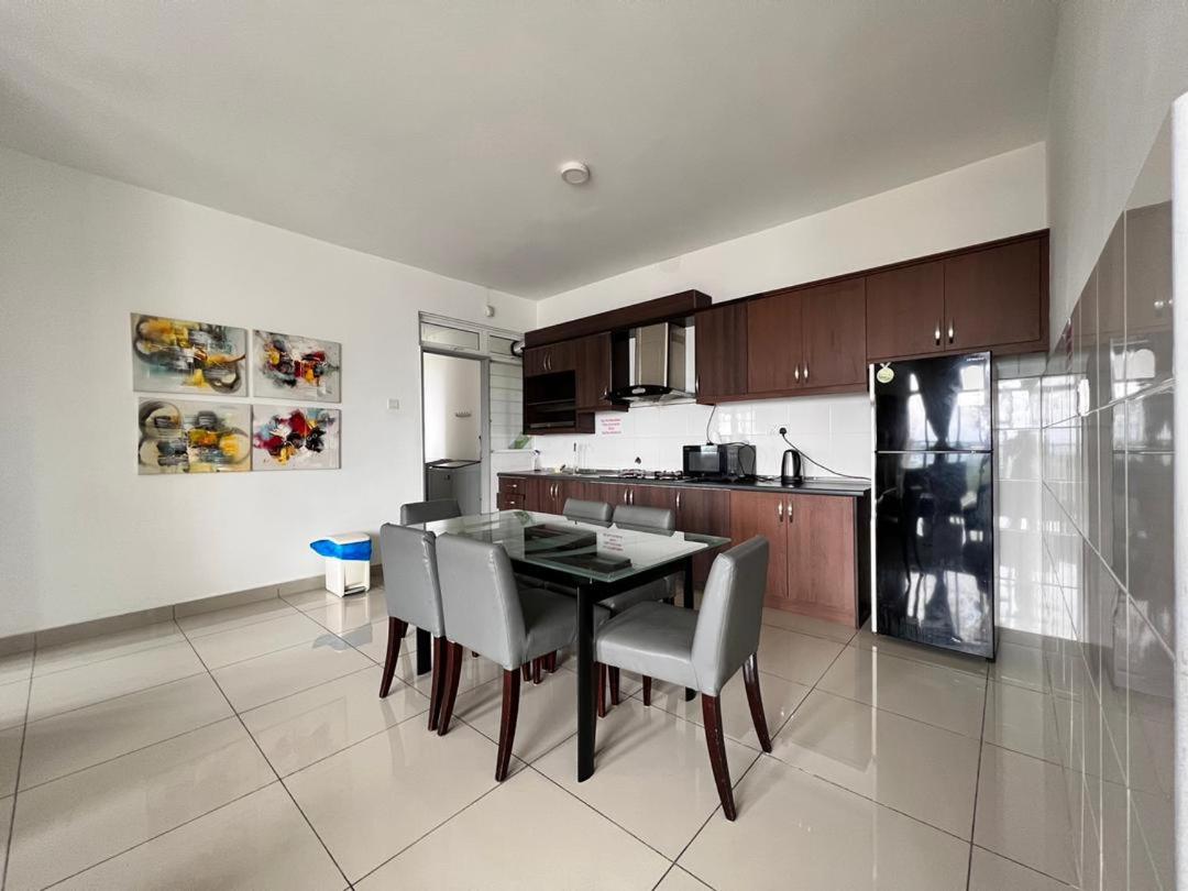 Alyssa Homestay Putrajaya 3R 3B - Housity