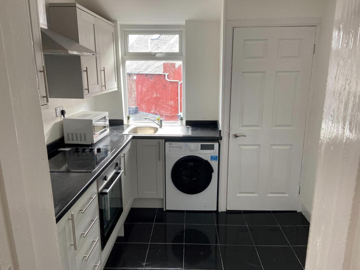 Newcastle Apartment 2 - Free Parking - Housity