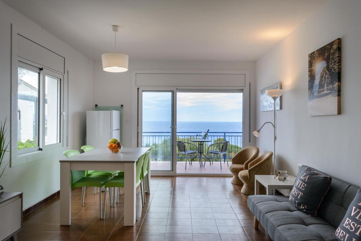 Habitacions Cau del Llop - Housity