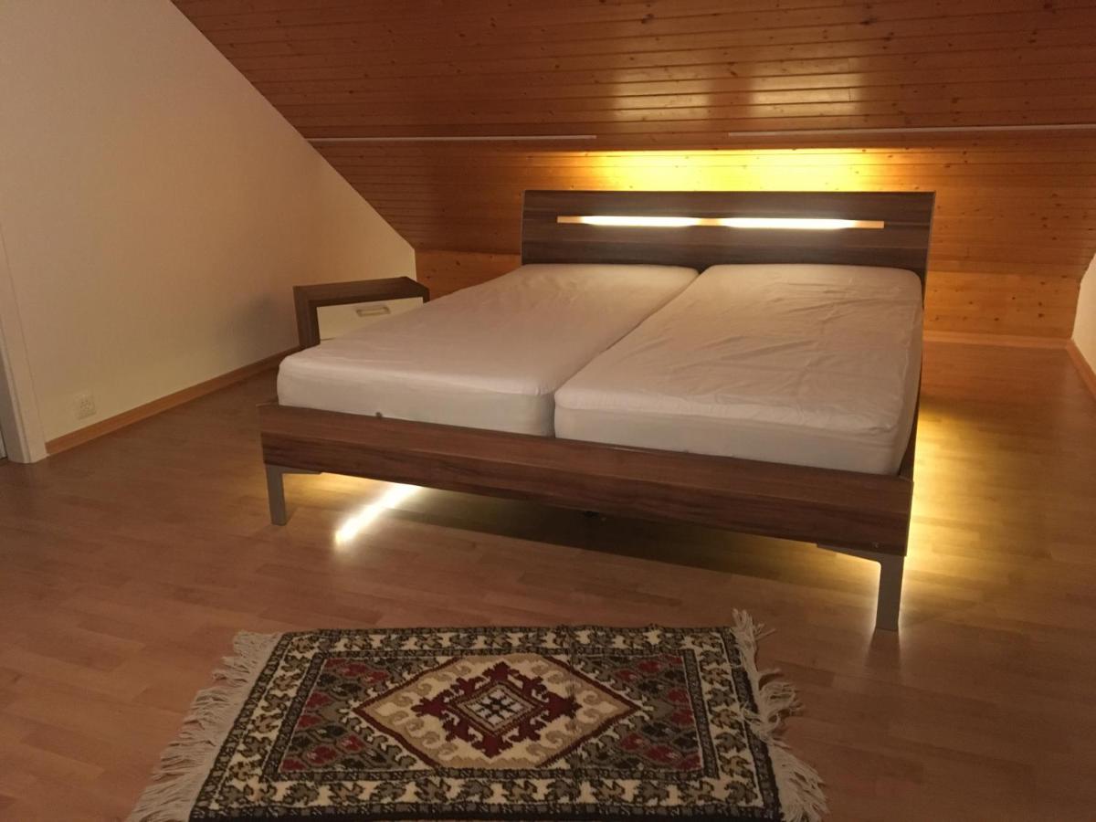 Charmante maison villageoise 5 personnes HappyDay Neuchâtel - Housity