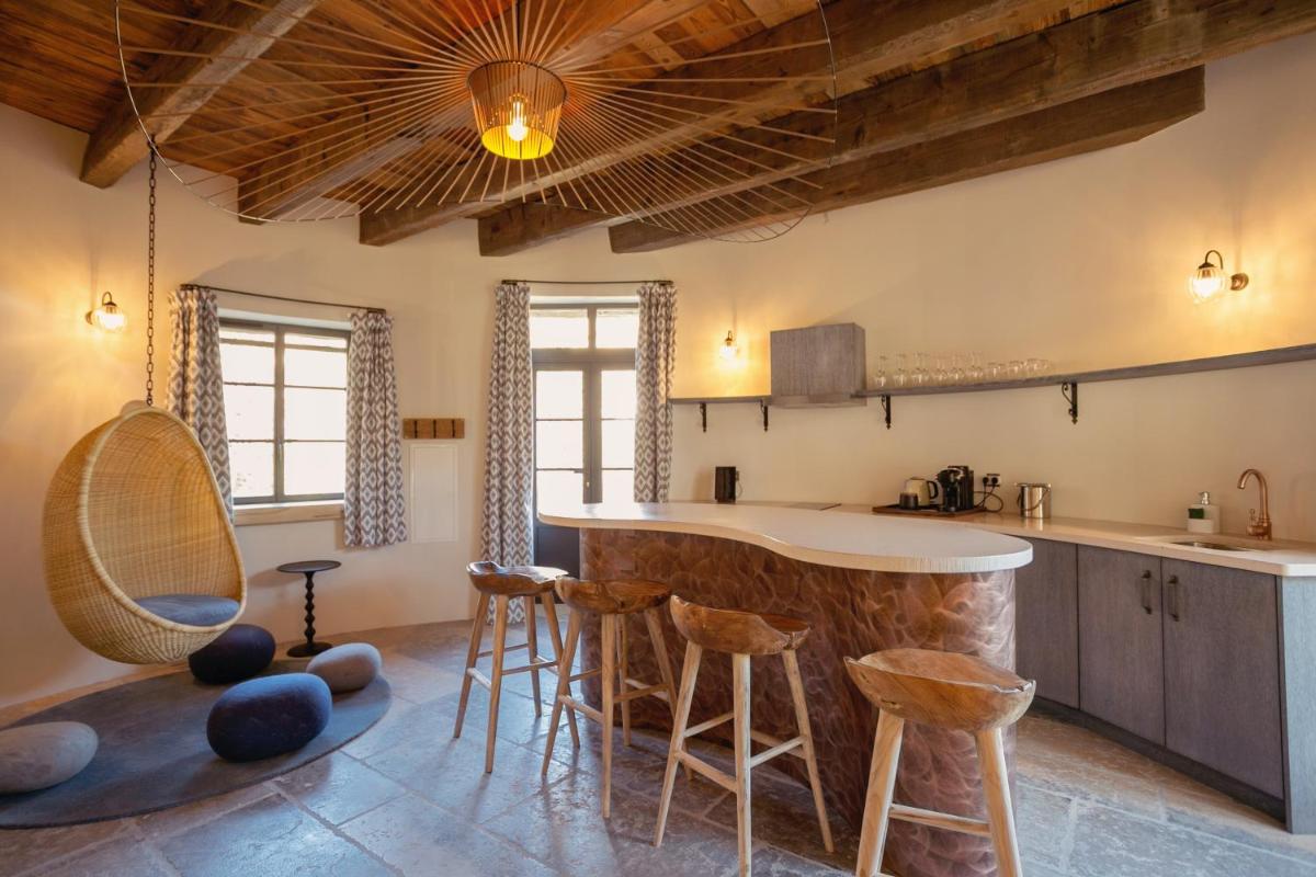 LOU CALEN - Housity