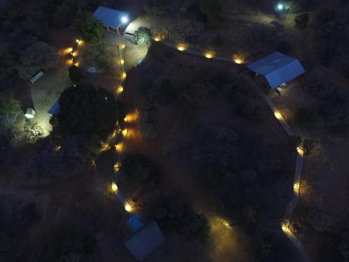 Montanique Lodge - Chalet - Housity