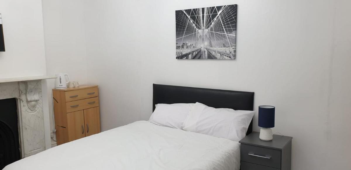 Beecholme House - Housity