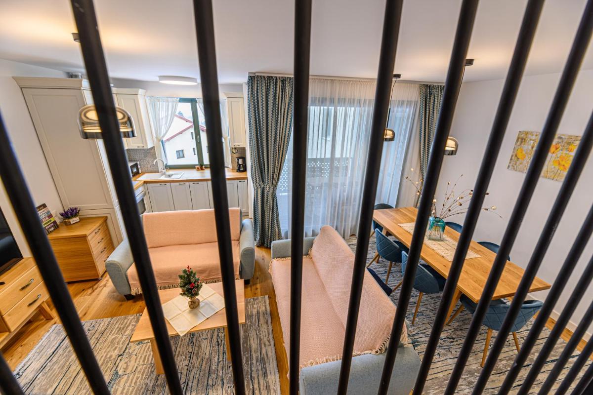 Suitetrails - Kronstadt Olarilor Apartment