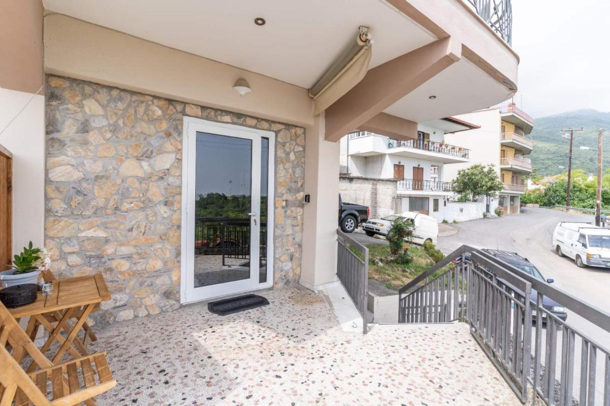 Veranda 2-Guest Apartment - Housity