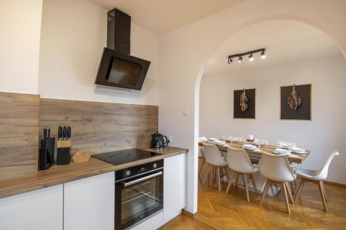 Apartamenty Przy Stoku Lądek Zdrój - Housity