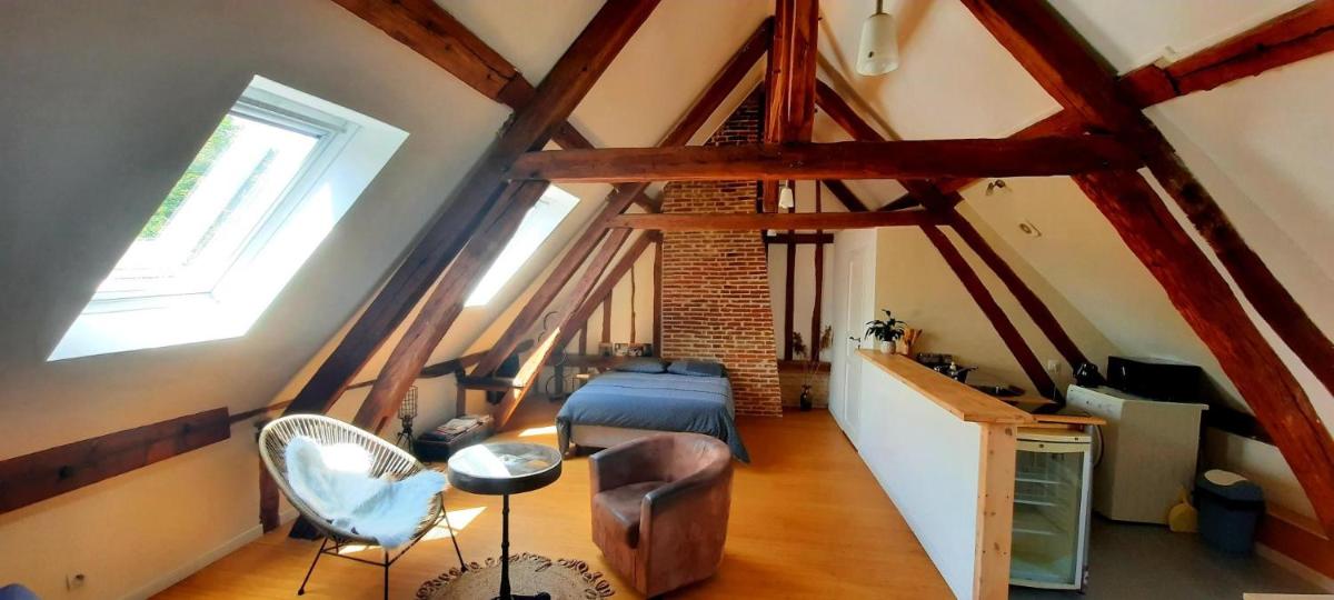 Loft de charme á 150m de la cathédrale - Housity