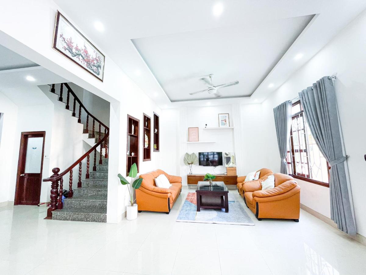 Lavie House 2 - 8B Lạc Long Quân - Housity