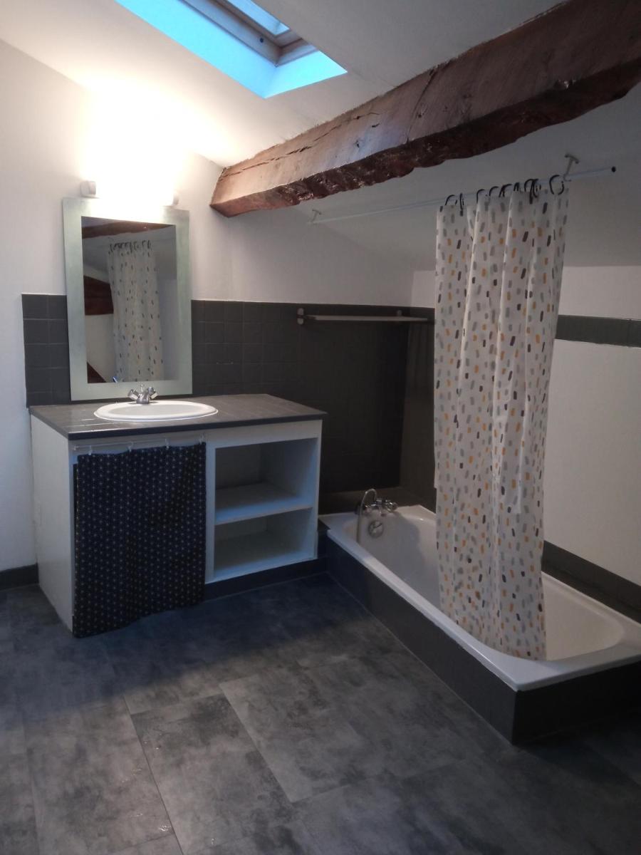 Appartement T3 en duplex - Housity