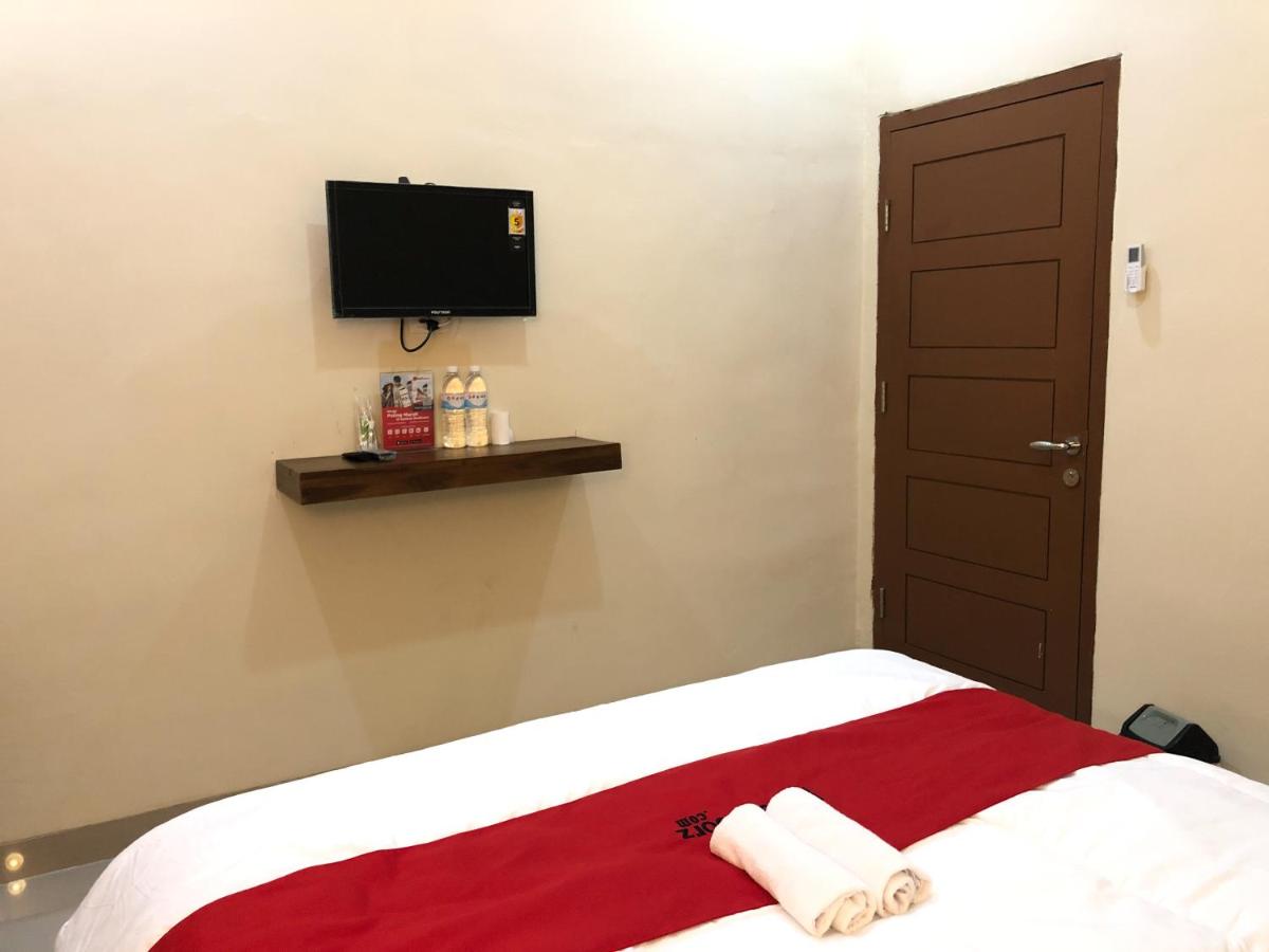 RedDoorz Syariah @ Jalan Pangeran Antasari 4 - Housity