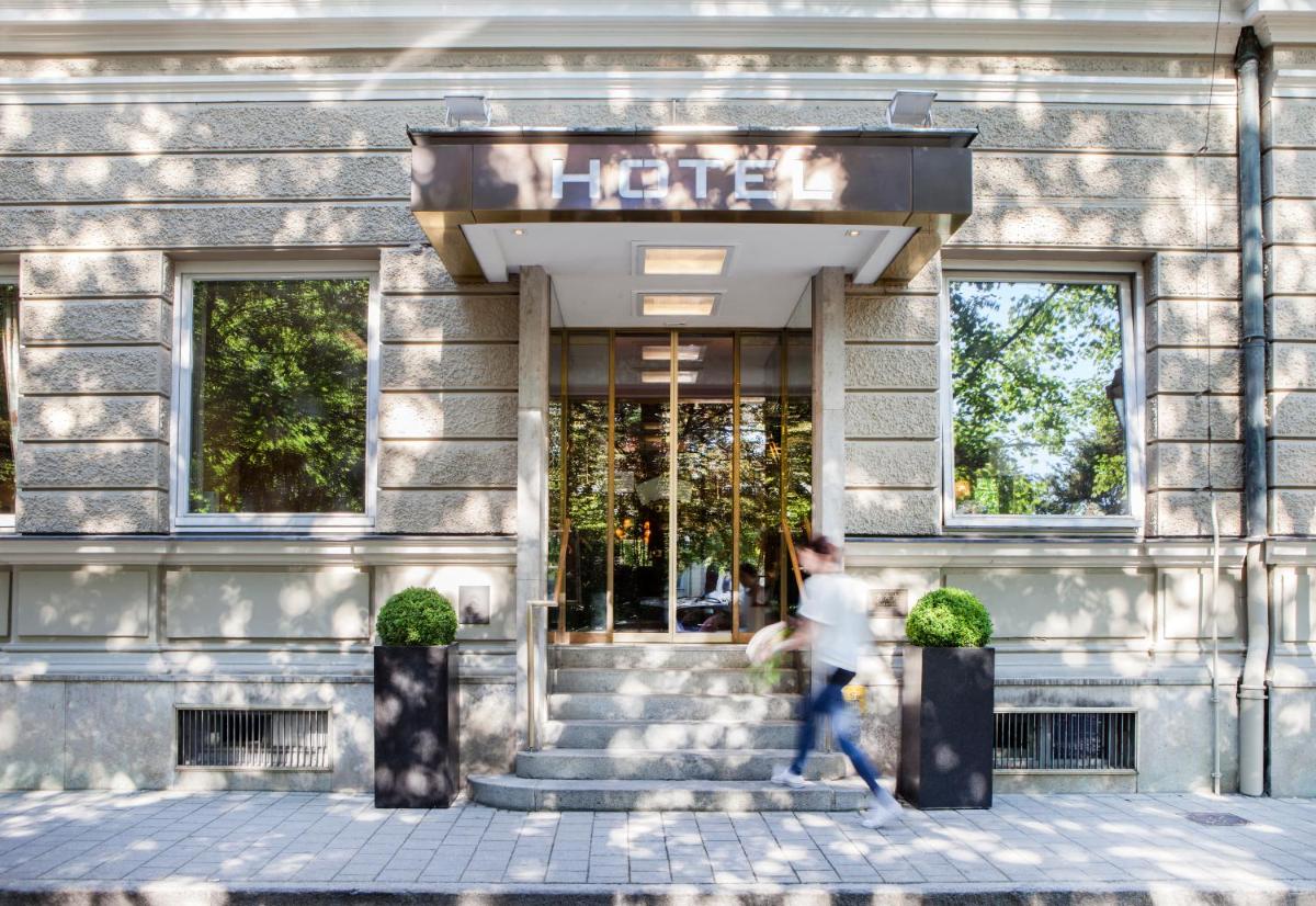 Parkhotel Traunstein - Housity
