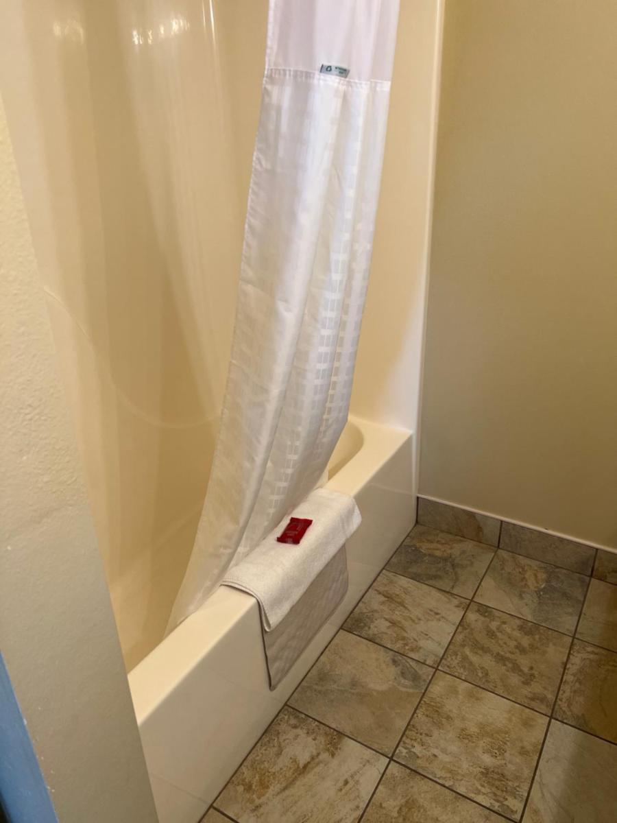 GuestHouse Montesano - Housity