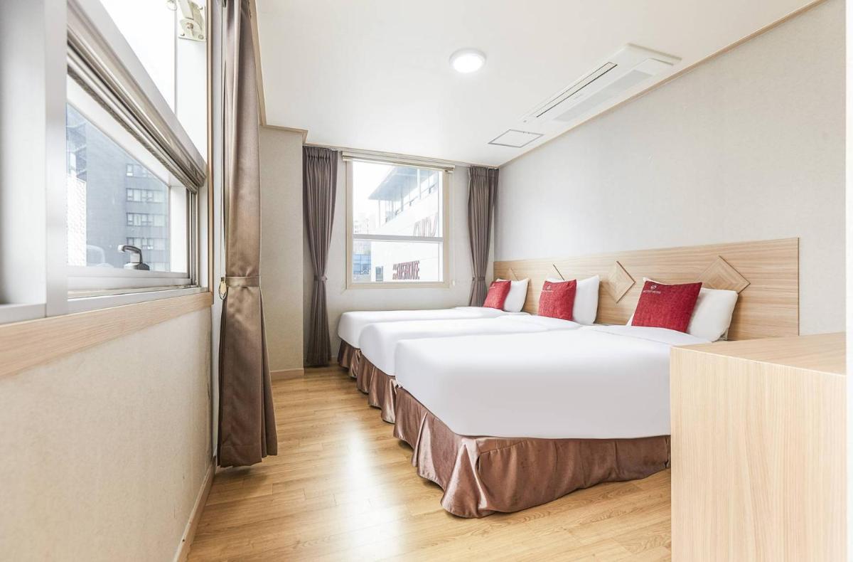 The Stay Hotel Myeongdong - Housity
