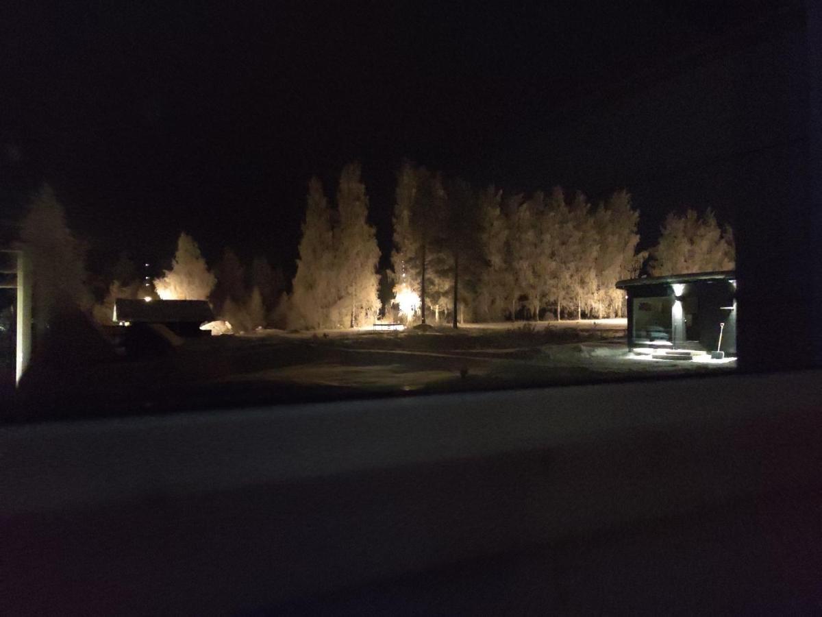 Loma Luonnonlapsi Tuli-mökki - Housity