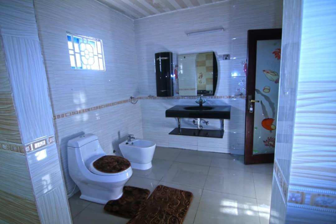 PhaGibs Inn Hotel - Hizvo