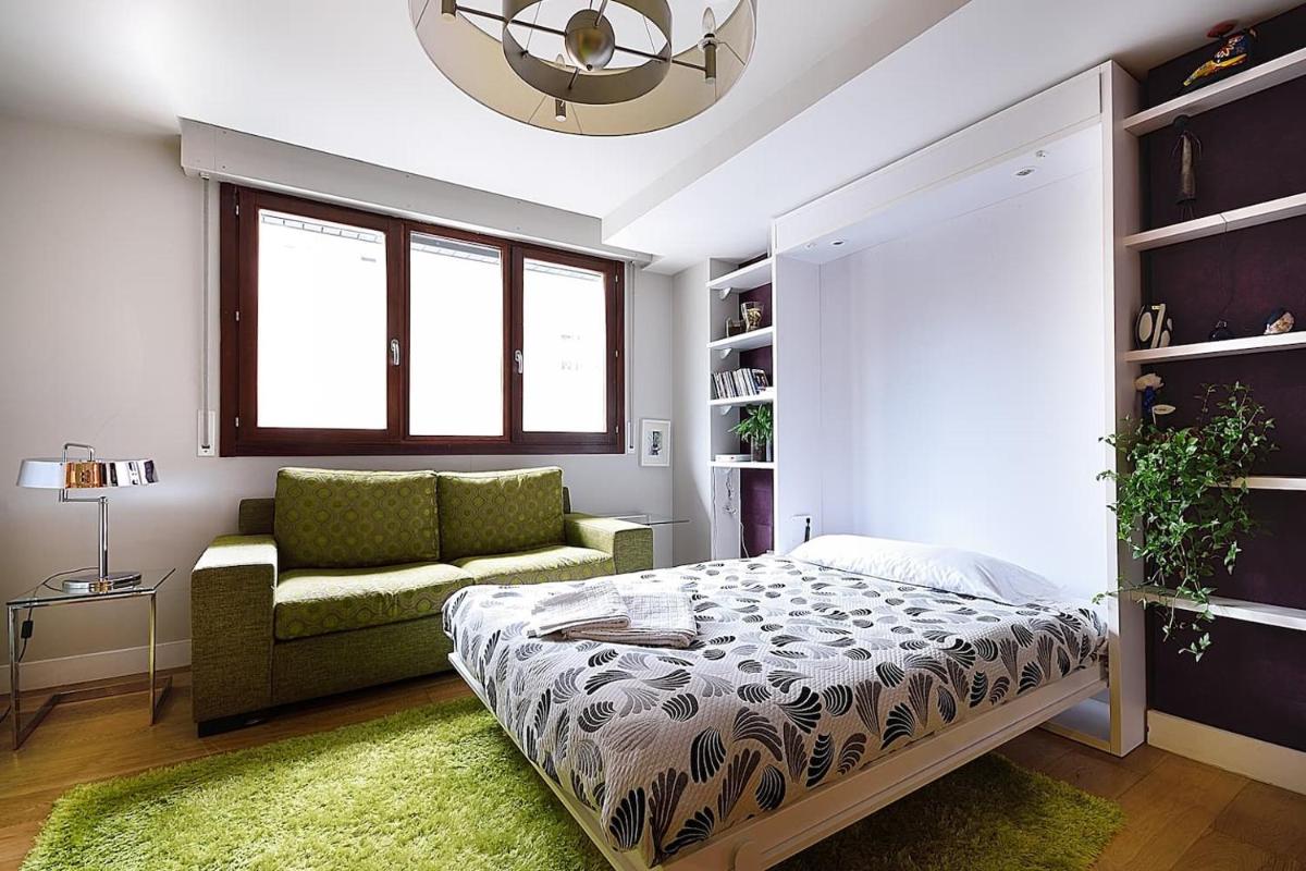Piso moderno, céntrico y con garaje gratis - Hizvo