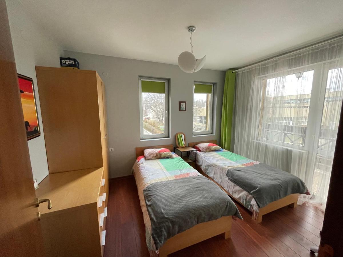 Lovely 2-bedroom serviced apartment with SPA - Hizvo
