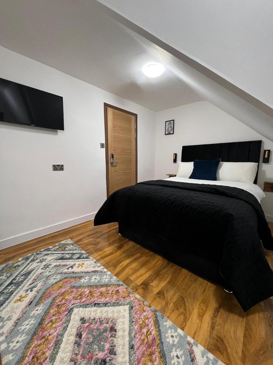 Cambridge House Hotel - Housity
