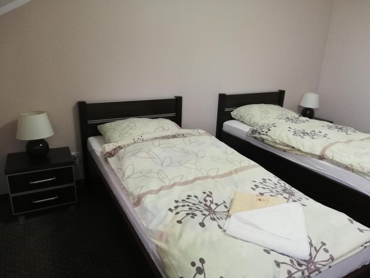 Villa Dobry Adres - Housity