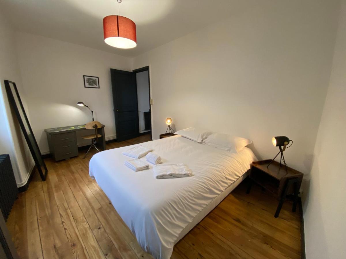Splendide T2 rénové et situé à quelques mètres de Roanne - Housity