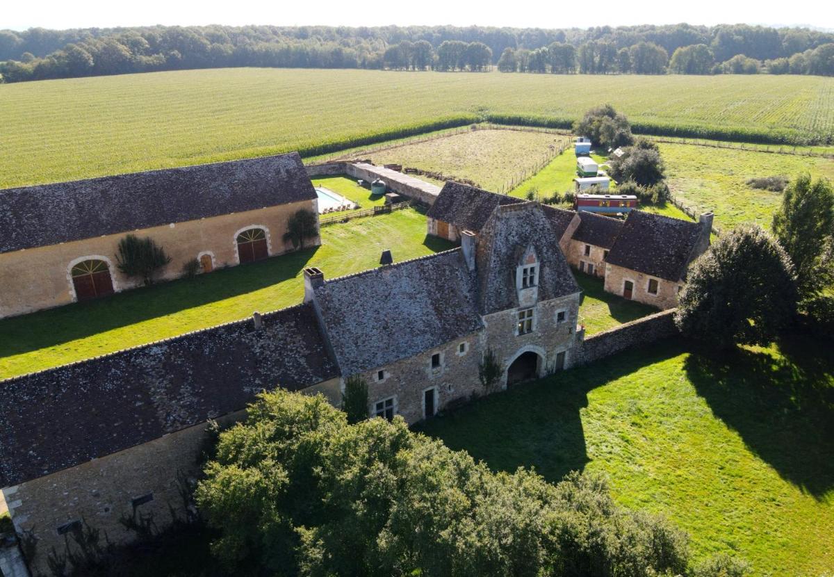 Manoir du Bois Joly - Roulotte Art Déco - Housity