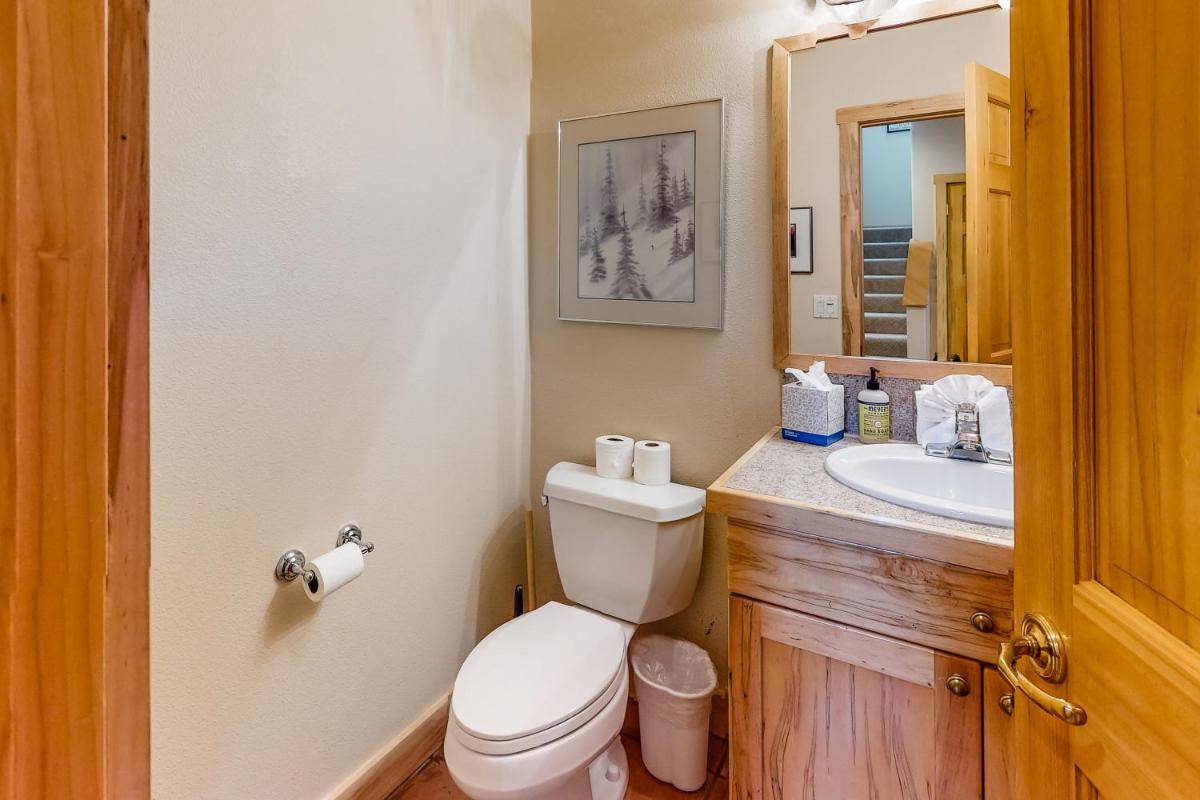 Mill Creek #203 - Housity