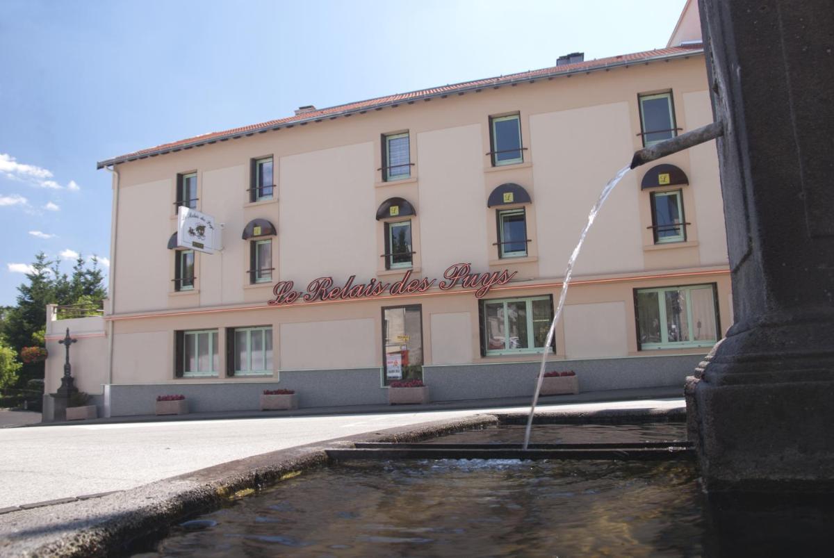Logis Relais Des Puys - Housity