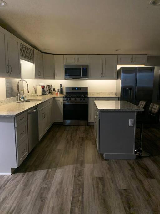 The 7th Street Loft - Housity
