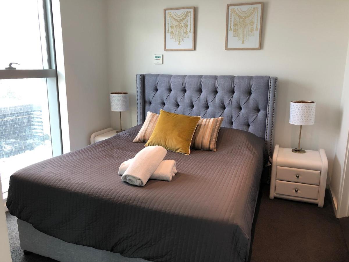 Orange Stay Premier - Housity