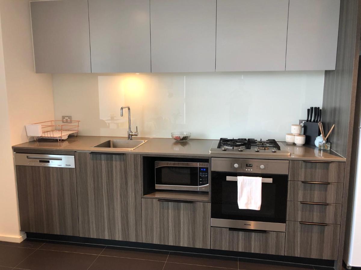 Orange Stay Premier - Housity