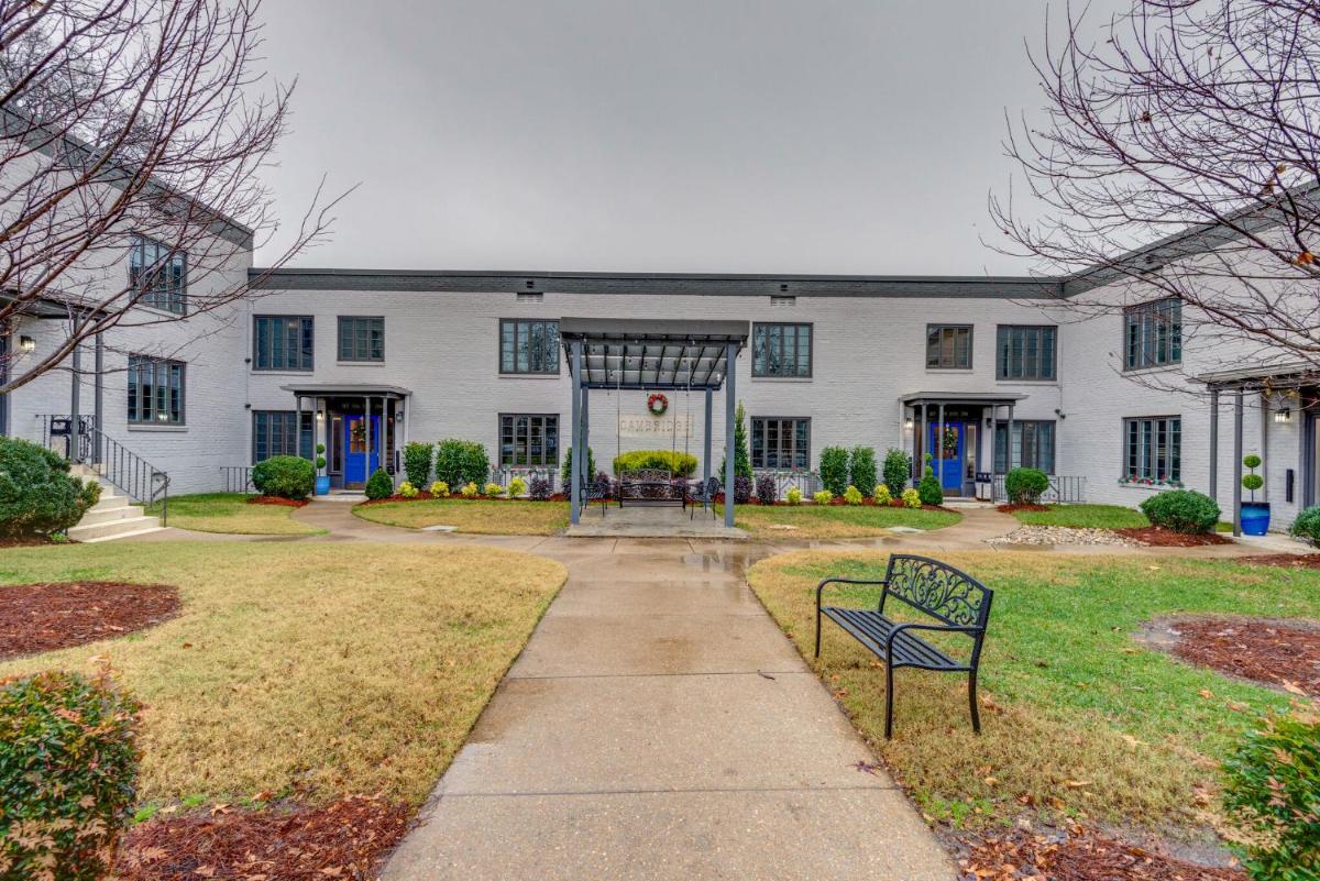 Nashville Flat Minutes From Everything -206 - Housity