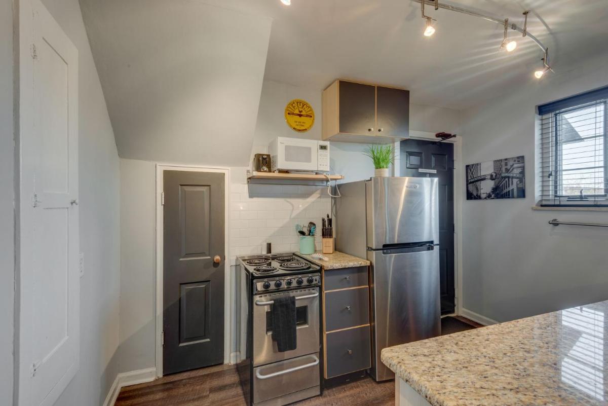 Apartment by Vandy Minutes to Downtown -102 - Housity
