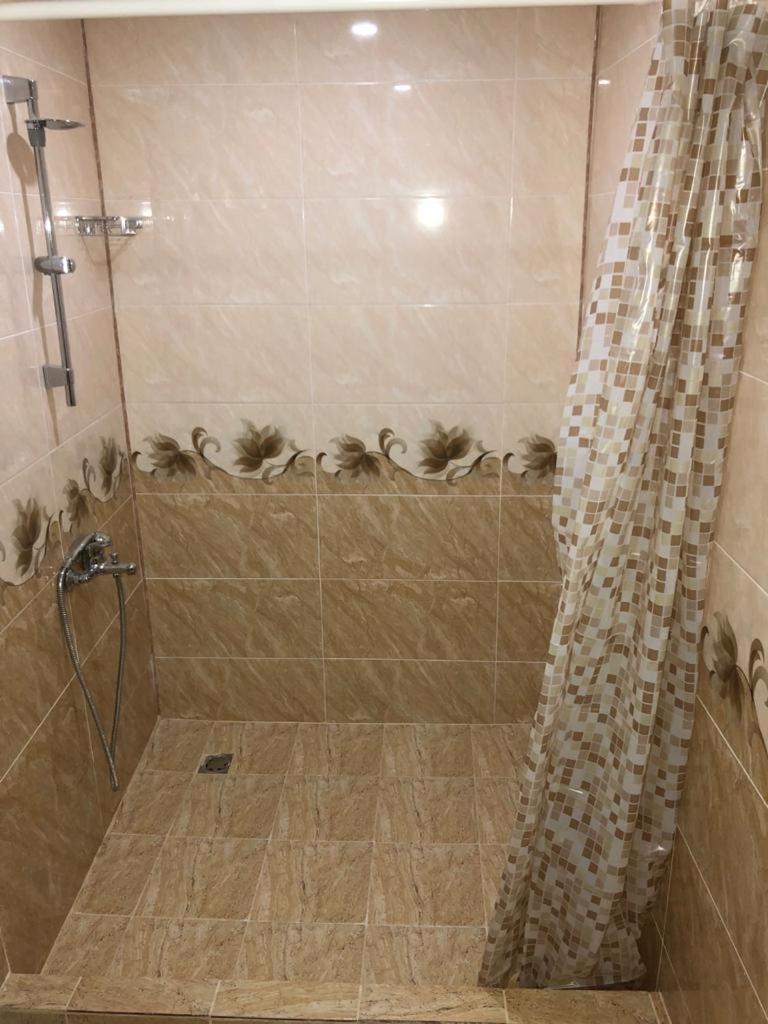 Bjnihouse, guest house - Housity