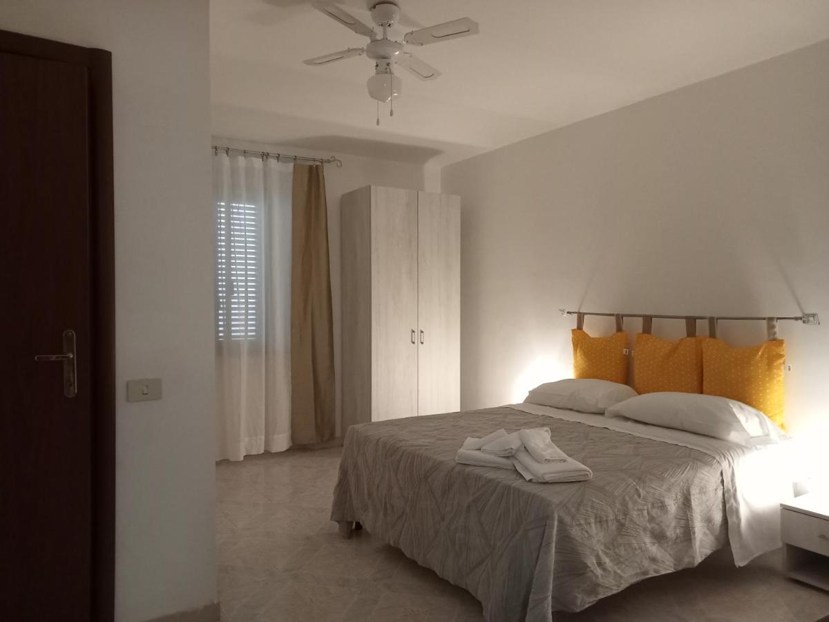 Il Grillo Parlante - Housity