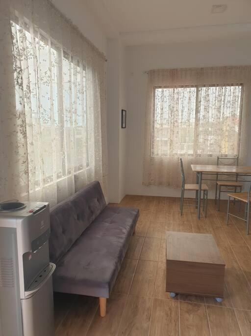 Crucita CatUsa - Housity