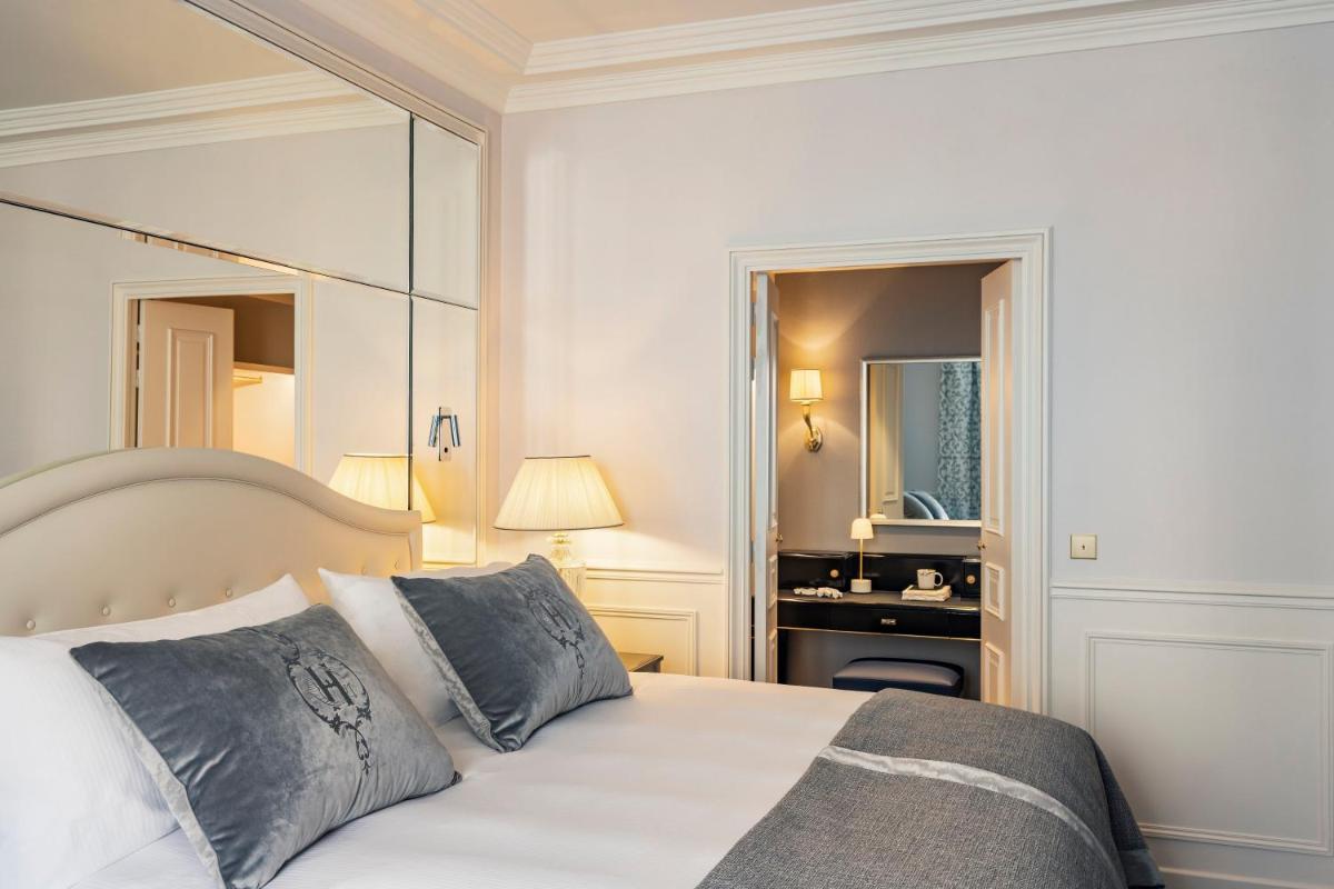 Un ou plusieurs lits dans un hébergement de l'établissement InterContinental Paris Le Grand by IHG