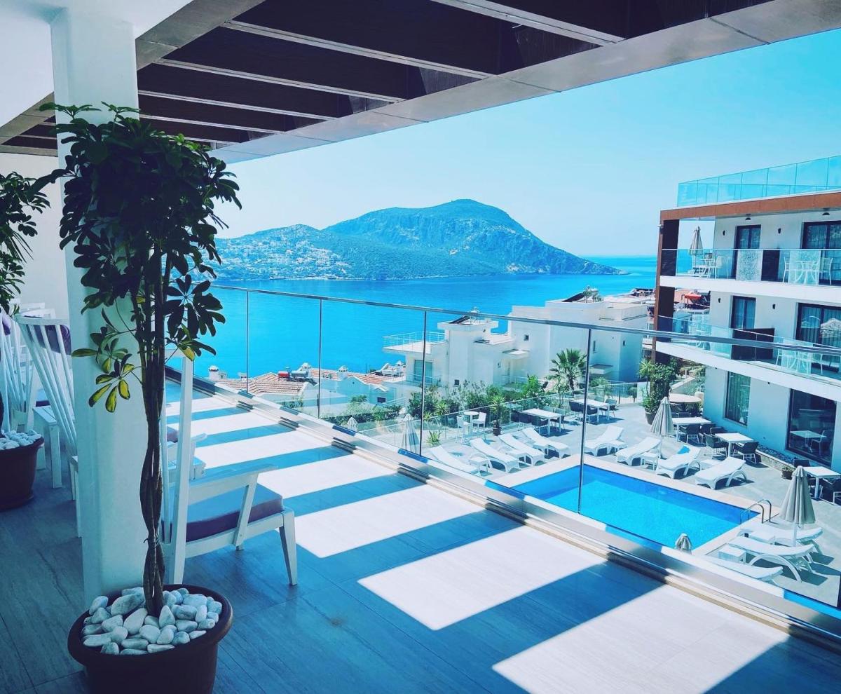 Rhapsody Hotel & Spa Kalkan - Housity